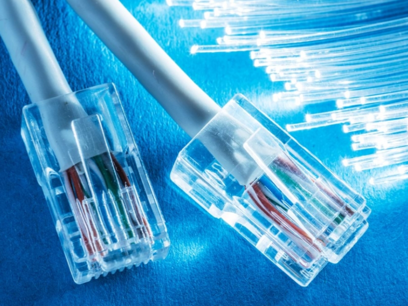 The Impact of Fiber Optic Cabling And Installation Methods on Network Stability