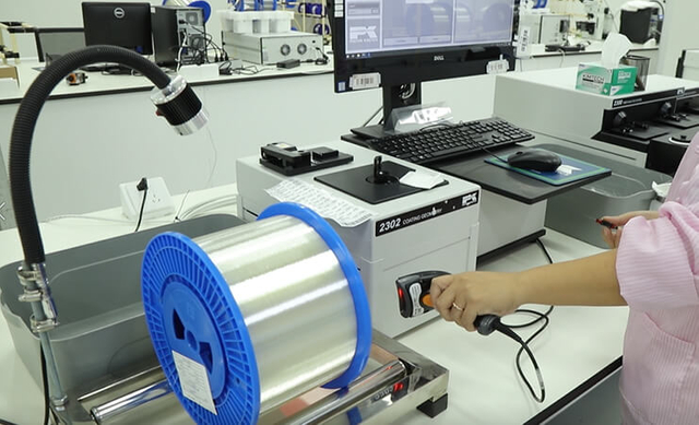 Unveiling Precision Inside KEEPTOP's Fiber Optic Production (9)
