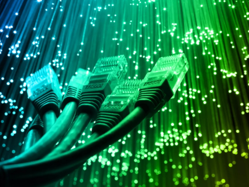 Current Status Of Passive Optical Components In The Military Field
