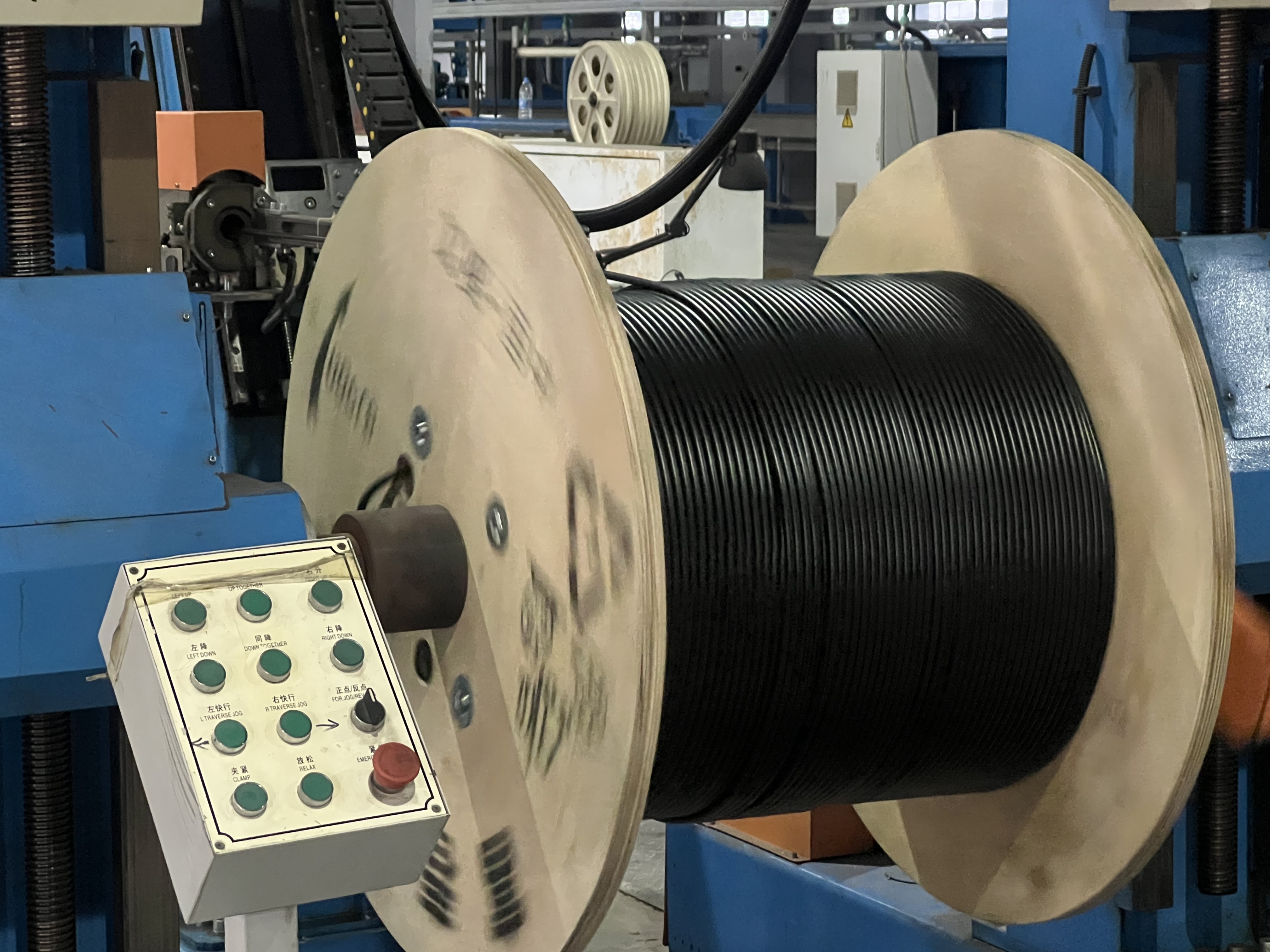 ADSS Single Jacket 100M SPAN 2~288cores